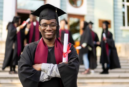 What Employers Expect From Recent Graduates: A Practical Guide to Starting Your Career
